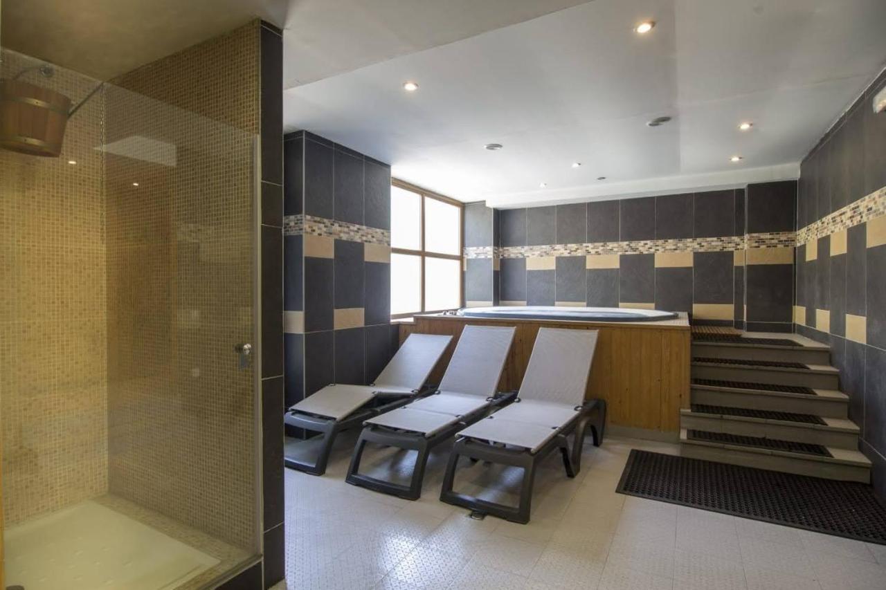 Apartaments Arenys De Boi Боі Екстер'єр фото