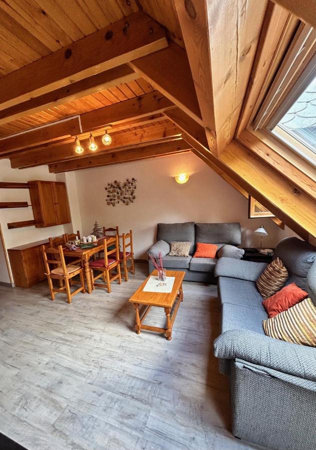 Apartaments Arenys De Boi Боі Екстер'єр фото