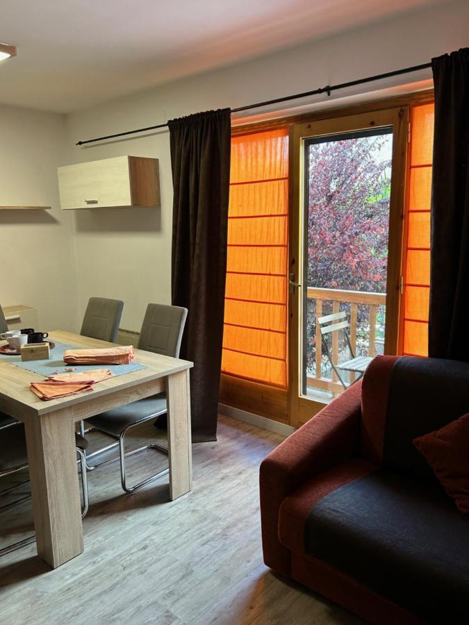Apartaments Arenys De Boi Боі Екстер'єр фото